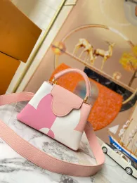 أكياس الكتف الوردي المصمم 3 ألوان مطابقة صغيرة لطيفة حقائب يد أصغر سيدة حقائب سيدة لافتة للنظر النبيلة حقيبة صغيرة الحجم أكياس مسائية
