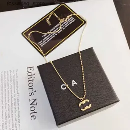 Pendant Necklaces Fashion Necklace Womens Gold Brand Women Gifts Vintage Couple Party Long Springtime Celtic Designer Jewelry Chains Wi Box L240309