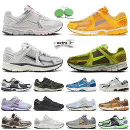 Zoom Vomero 5 Atletik Erkek Koşu Ayakkabıları Metalik Gümüş Kadınlar Erkek Köpük Siyah Panda Yulaf Yulaf Ezeri Supersonic Doernbecher Gundam Trainers Runners Spor Ayakkabıları