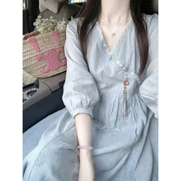 New Chinese style improved version of the three quarter sleeved dress for women in early autumn with a new sense of temperament and a waist length skirt 210519