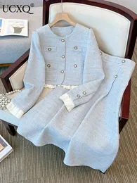 UCXQ Элегантный женский твидовый комплект из 2 предметов с длинными рукавами и рюшами, куртка с высокой талией, модная юбка, осень-зима 23A5116 240305