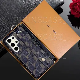Vackra telefonfodral Samsung S22 S23 S24 Plus Ultra Lu Leather Luxury Strap Phone Case S20 S21 S25 S26 S27 S28 Purse with Logo Box Packing Girl Woman Myn