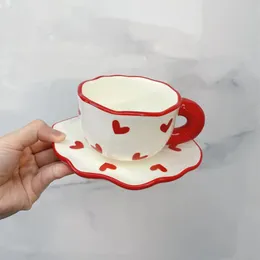 Romântico pintado à mão amor coração caneca presentes coreano ins estilo café chá xícara pires conjunto criativo leite porcelana presente 240301