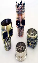 Rökningstillbehör Metal King Skull Tobacco Herb Grinder 3 Part Spice Crusher Hand Muller Plastkvarnar Magnetiska med Sifter9854918