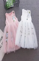 Bebê meninas vestido de verão da criança moda rendas bordado sem mangas vestidos de casamento para meninas bebê recém-nascido girks festa princesa clo9251507