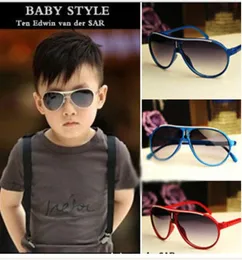 Eyesilove 10 teile/los Mode Baby Jungen Mädchen Kunststoff Sonnenbrillen Brillen Kinder Sonnenbrille Kinder Gafas Uv400 J1905219366250