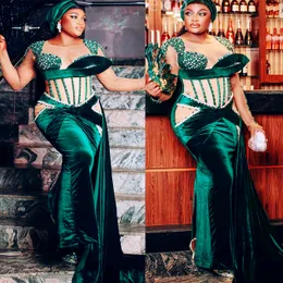 2024 aso ebi dark green strale prom dress velvet crystals evening party second second second virthdy congragement dresses robe de soiree ZJ126