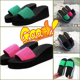 2024 Top Quality Gai Summer Women Beach Flip Flops Classic Ladies Cool Flat Slipper Female Sandals Shoes 35-43 EUR