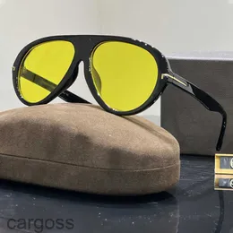 Pilot solglasögon Tom Woman Men Designer Avant Garde Silhouette Personlighet Fashion Glasses Yellow Sun Unisex Eyeglasses UV400 Heum NOFH