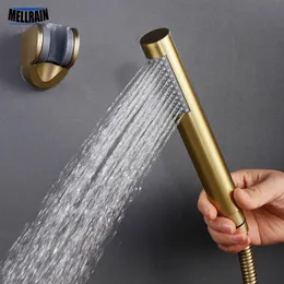 Soffione doccia portatile Accessori da bagno neri Accessori da bagno a risparmio idrico ad alta pressione in acciaio inossidabile Colori multipli 240301