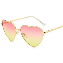 Marke Designer Herzform Mode Sonnenbrillen 9 Farben Bonbonfarben Brille Party Paar Sonnenbrille Ein Stück Ganzes 245j