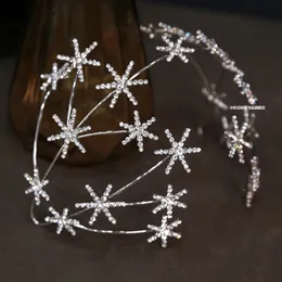 Snowflake Girl Hairbands Star pannband Hår Kvinnor Pageant Diadem Head Jewelry Bridal Wedding Tiaras Hair Accessories Crowns 240301