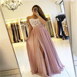 2021 Blush Pink Abiti lunghi da damigella d'onore Spacco alto Spaghetti A-Line Appliques Abito da cerimonia nuziale in chiffon Abiti da ballo di fine anno281D