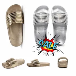 2024 Gai Fashion Womens Shoes Beach Sandals 대형 여름 발 뒤꿈치 방지 스키드 편안한 멀티 컬러 소녀 35-41