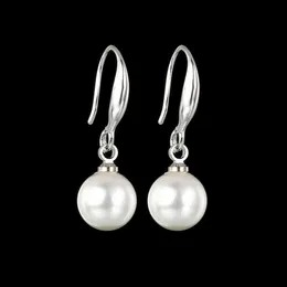 Nowe okrągłe kolczyki Pearl Pearl Fashion Cubic 3A Cyrron Studs Kolczyki Pearl Hook Kolczyki dla kobiet codziennie noszących 2467