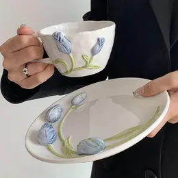 Canecas de cerâmica de tulipa 3D em relevo mão comprimida copos de café irregulares pintados à mão flor leite xícara de chá caneca de café da manhã presentes de feriado 240308