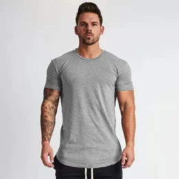 Muscleguys, простая одежда, футболка для фитнеса, мужская футболка с круглым вырезом, хлопковые футболки для бодибилдинга, облегающие топы, футболка для спортивных залов Homme 240229