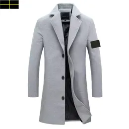 Jaqueta de pedra Casaco de trincheira masculina nova marca de luxo que vende designer de moda de alta qualidade Classic Men's Long Trench Casaco solto casaco à prova de vento