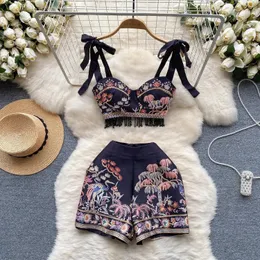 Tvådelad klänning 2024 Summer Runway Holiday Beach 2 Piece Set Women Bow Spaghetti Strap Beaded Tassel Cup Crop Tops Vintage Shorts Suit