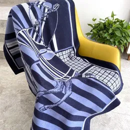 Cobertor de luxo designer de lã de caxemira padrão de transporte casa viagem ao ar livre tamanho quente 170-140cm peso 1 3kg natal família frien2136