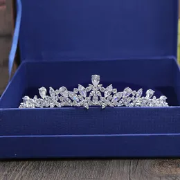 SLBRIDAL Wunderschönes Braut-Tiara mit kubischem Zirkon, CZ, Braut-Stirnband, Königin, Prinzessin, Festzug, Party, Krone, Brautjungfern, Damenschmuck 240301