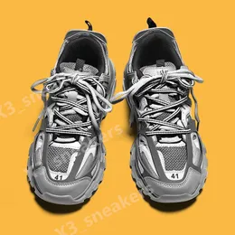 Männer und Frauen gemeinsame Mesh-Nylon-Track-Sport-Laufsportschuhe 3 Generationen von Recycling-Sohlen-Feld-Turnschuhen Designer-Casual-Slide-Größe 36-45 K13