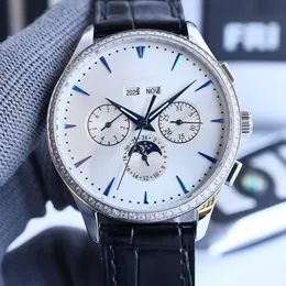 Calibre 9015 Mens Designer Watch: 40mm Diamond Dial, Sapphire