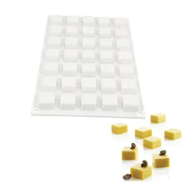 35 hål Micro Square 5 Silikonformar för kakor Choklad godis dessert bakverktyg320k