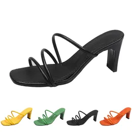 Slippare kvinnor sandaler klackar mode höga skor gai trippel vit svart röd gul grön brun färg71 811