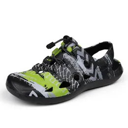 Outdoor Strand Schuhe Hundert Loch Schuhe Sandalen Fahren 2024 Sommer Neue Atmungsaktive Casual Baotou Hausschuhe