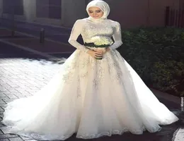 Abiti da sposa musulmani arabi sauditi eleganti 2019 collo alto in pizzo appliques maniche lunghe abiti da sposa treno9927136