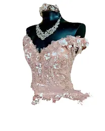 Аппликации 3D Quinceanera Light Lace Lace Princess Flowers Pink Rink Ruffle Ball Britetding Ghate Tul -Up Sweet 16 платья vestidos de 15 gg -up