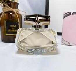 Kvinnor parfym lady bambu edt 75 ml blommig doft charmig doft söt smak av vit citrus högsta utgåva för alla hud7120877