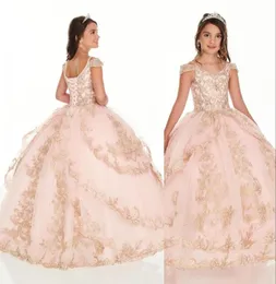 2020 Bollklänning Girls Pageant Dresses V Neck Blush Pink Gold Lace Applicques Crystal Beads Kids Party Födelsedagsklänningar Flower Girl9888658