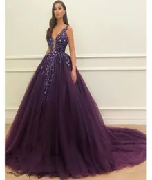 Princess Purple Ball Gown Quinceanera Dresses Sexy V Neck Luxury Crystals Lace Tulle Sweet 16 Dress Arabic Prom Dress Evening Wear4372235