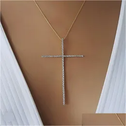 Pendanthalsband Klassiska stora storlek Cross Necklace for Women Charm smycken Cubic Zircon Cz Diamond Crucifix Christian Ornament Acces OT7OQ