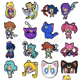 Cartoon-Zubehör Mädchen Sailormoon Charms Großhandel Kindheitserinnerungen Lustiges Geschenk Schuh PVC Dekoration Schnalle Weichgummi Clog Drop De Otgao