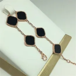 Bracelets Designer for Women Plated Gold Luxury Bracelet Men Jewelry Romantic Classic Link 체인 4 잎 클로버 팔찌 남자 휴일 선물 ZB002 I4