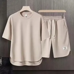 Koreanische Mode für Herren, zweiteiliges Sommer-Kurzarm-T-Shirt und lockeres Kurzarm-Set, Repertoire-Set für Herren-Designerkleidung 240311