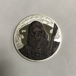 10 pçs monstro inteiro gritar fantasma assassino moedas espírito crânio mal banhado a prata colorido emblema 40 mm colecionável decoração de casa 2500