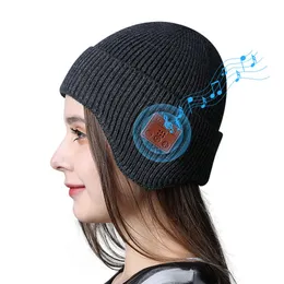 2024 Fashion Design Nuova cuffia musicale wireless privata con ricarica stereo per entrambe le orecchie, cappuccio Bluetooth staccabile e lavabile