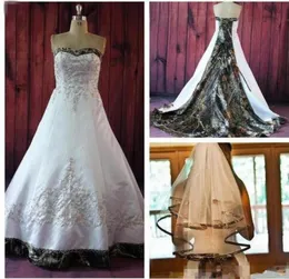 Eleganckie szumki ślubne z kamuflażem z haftowym koralikowym koronkowym pociągiem w górę pociągu plus size vintage country ogród ślubny drese9273111