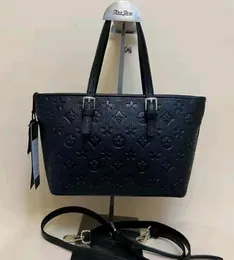 豪華なデザイナーバッグNaverfull Embossed Black Flower Women Louiseities Handbag Viutonity Shourdle Bag