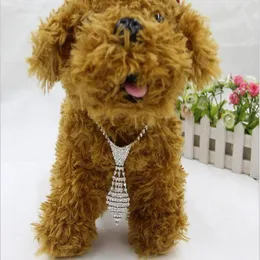 Bling Rhinestone Dog Collars Necktie Full Diamonds Dogs 액세서리 목걸이 모든 개를위한 목걸이 개 고양이 애완 동물 제품 New2815