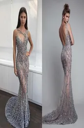 Berta 2020 sjöjungfru aftonklänningar Backless Beads Trumpet Prom Gowns ärmlösa Crystal Sequins Sexig Illusion Party Dress2548973