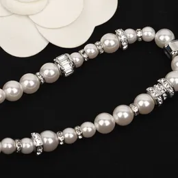 Collana pendente di qualità di lusso con diamante in argento placcato con timbro a scatola con perline di conchiglia naturale stile girocollo PS7288B329p