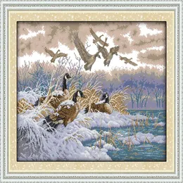 Flying birds in snow scenery Handmade Cross Stitch Craft Tools Embroidery Needlework sets counted print on canvas DMC 14CT 11CT Ho273I