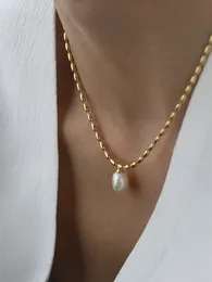 Z 18 -karatowymi złotymi koralikami Chian Real Pearl Choker Naszyjnik T Pokaż suknię wybiegu Rzadka INS Japan Korean Boho Top 240227