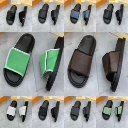 36-45 Tamanhos Unissex MIAMI Flip-flops Pool Pillow Designer Chinelos Waterfront Miami MULEs Mulheres Homens Sandálias de Sola de Borracha Preta Largo Gancho Loop Praia Slides Paris Sapatos