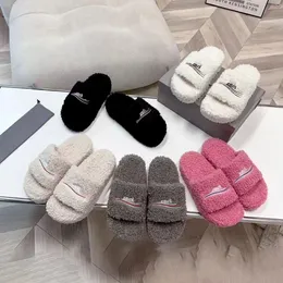 Luxurys Tasarımcı Sandal Tazz Terlik Nakışları Kabarık Slayt Kadın Balenciga Kış Yeni Platform Ayakkabı Evleri Kapalı Ev Oyuncak Ayı Kürk Mule Erkekler Loafer Sliders